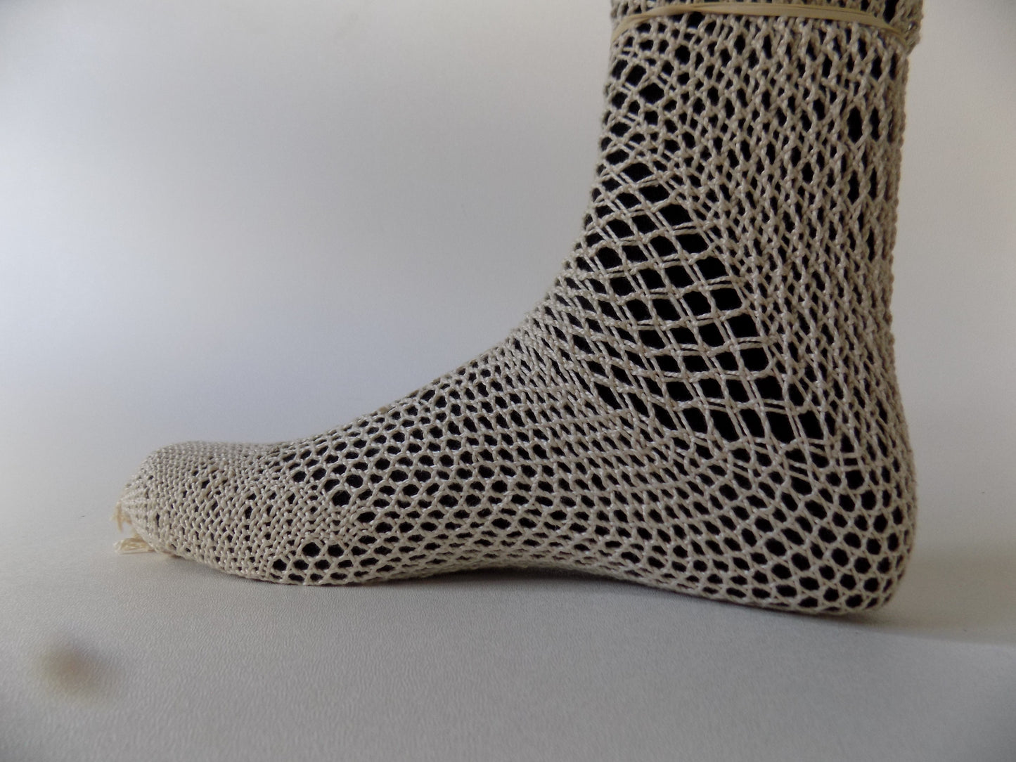 Footwear Laceless with Integrated Composite Sole