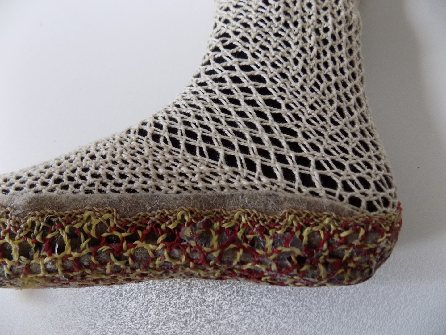 Footwear Laceless with Integrated Composite Sole